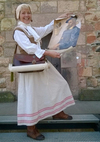 Stadtführerin Veronika Leonhardt im mittelalterlichen Kostüm als Anna Agricola. Foto: Veronika Leonhardt