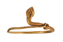 Goldener Armreif in Form einer Schlange, 1. Jh., Pompeji. Foto: Neapel, Museo Archeologico Nazionale